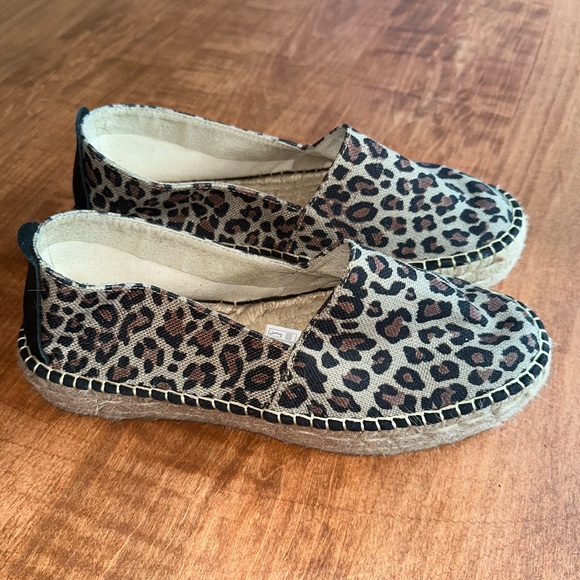 Casa Hernanez Madrid Women leopard print Espadrilles - Picture 2 of 6